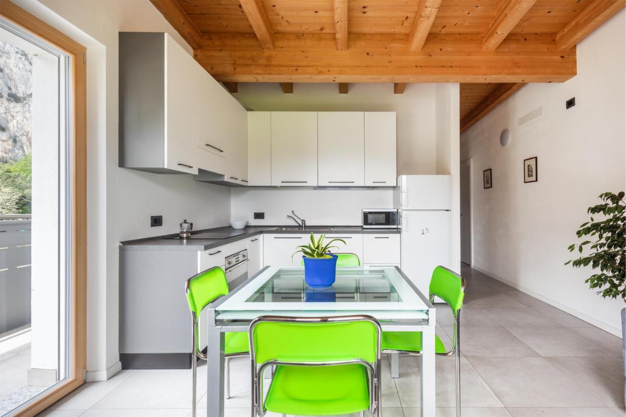 Casa Flavia, Mountains & River Arco Exterior photo